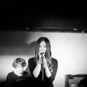 黑人巨大中出し21歳
